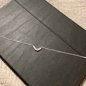 Silver and pearl anklet